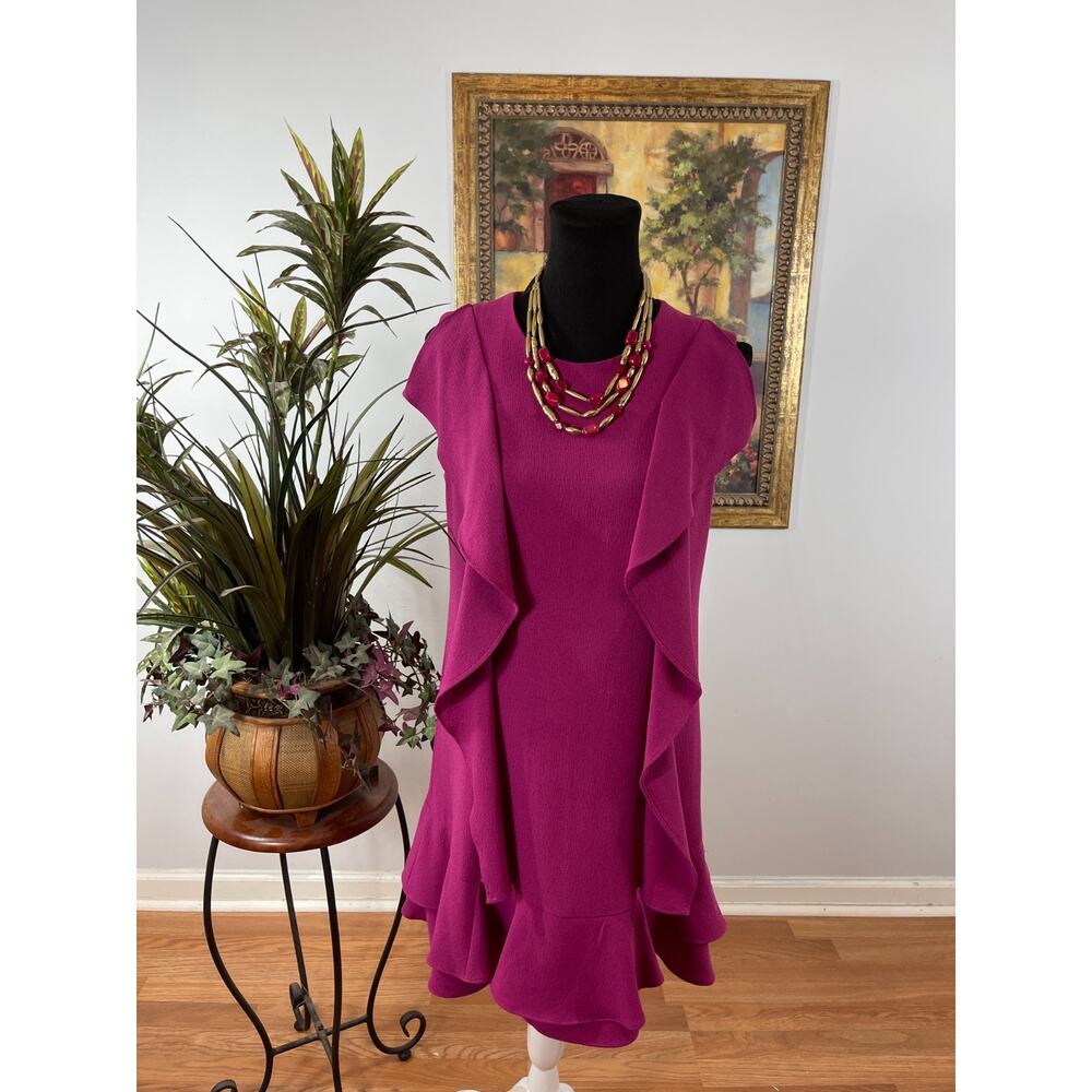 Be By Chetta B Shift Dress Women's 10 Magenta Pink Ruffle Front‎ Cocktail Party